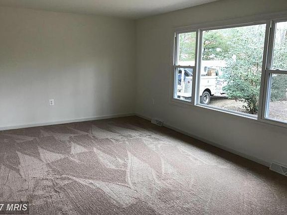 3rd image of 21433 Knotts Dr