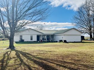 1097 Kennedy Rd, Manchester, TN 37355