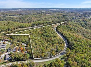 875 Windmill Road, Hollister, MO 65672