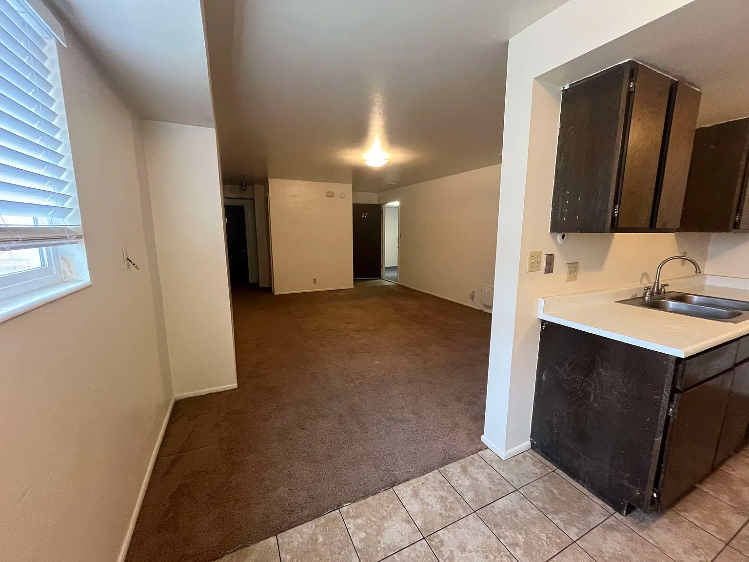 2 bed, 900 sqft, $1,280 — Photo 2