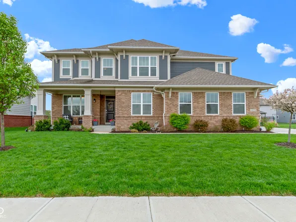 1979 Lunenburg Dr, Westfield, IN 46074