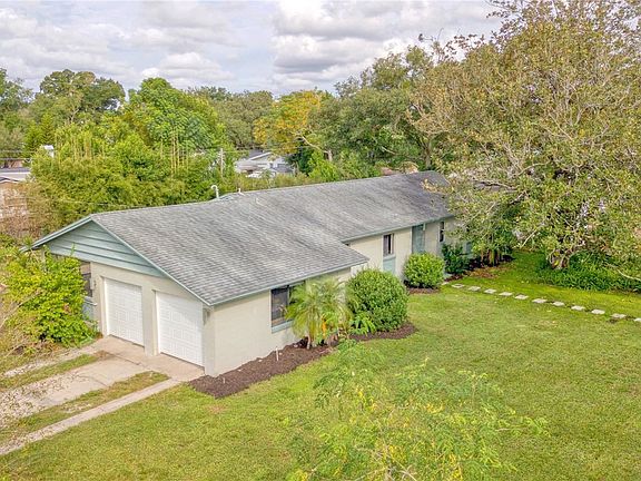 3rd image of 531 Brechin Dr