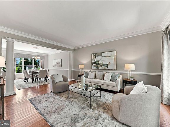 4th image of 408 Brentford Rd