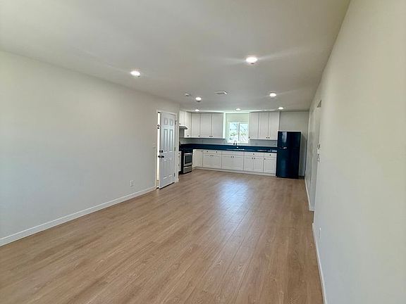 5th image of 244 1/2 E 97th St #242-1/2
