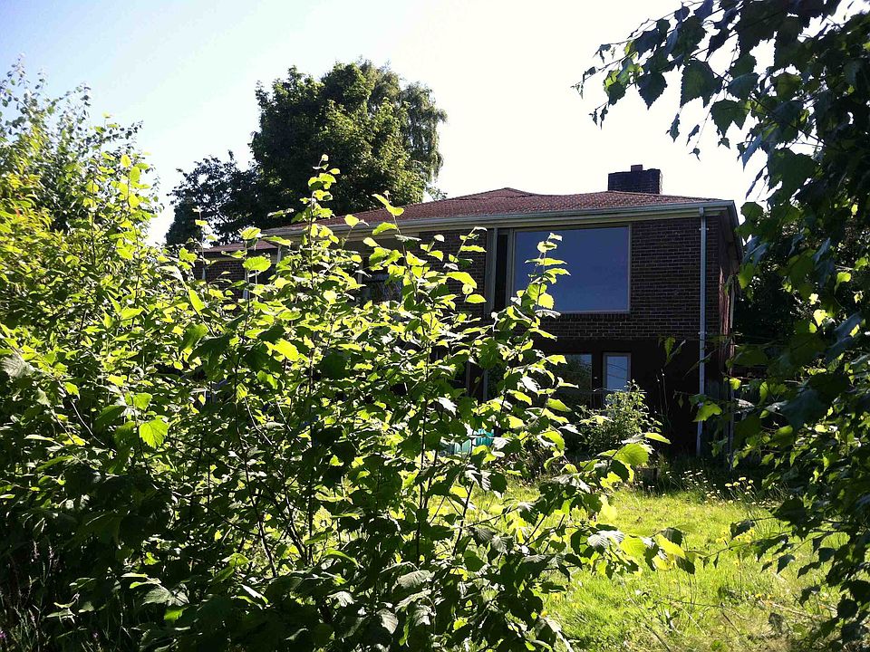 2nd image of 8522 2nd Ave NE