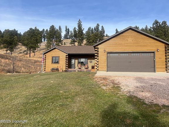 2nd image of 221 Green Mountain Rd
