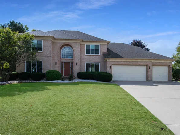 311 Brodie Ct, Naperville, IL 60540