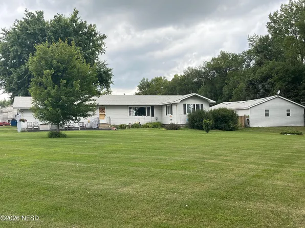 17893 471st Ave, Clear Lake, SD 57226