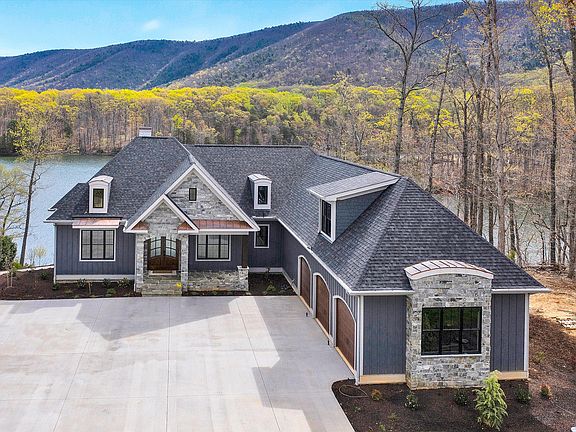 4th image of 308 Mountain Vista Dr