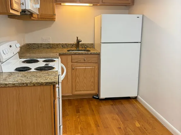 15 Euston Rd, Brighton, MA