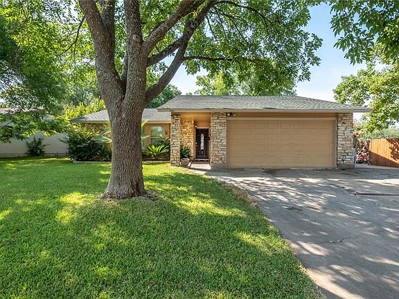 3rd image of 7001 E Meadow Bend Dr