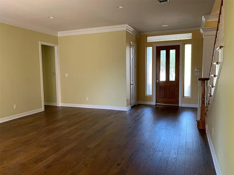 17906 Old Preston Ct — Photo 12