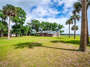1326 Old Bluff Rd, Fernandina Beach, FL 32034