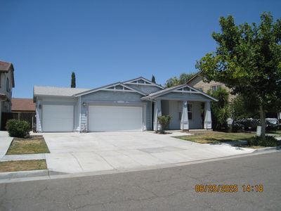 2566 S Creekside Dr, Los Banos, CA, 93635