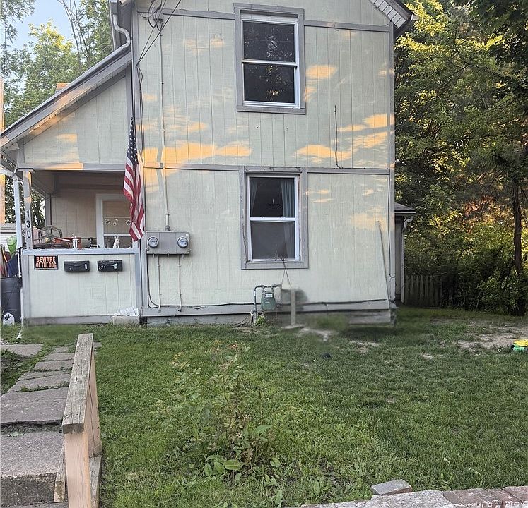 1st image of 130 Ira Ave