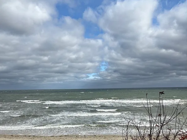 40 Menotomy Rd, Plymouth, MA 02360