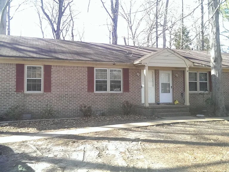 242 & 244 Hurdle Dr — Photo 1