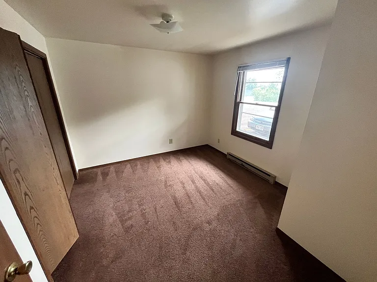 308 Cedar St — Photo 2