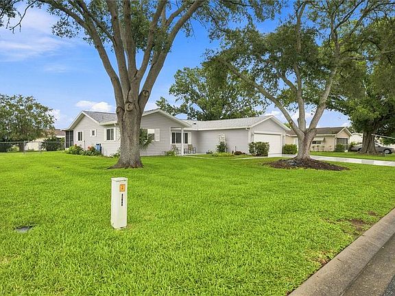 3rd image of 10435 SE 178TH PLACE