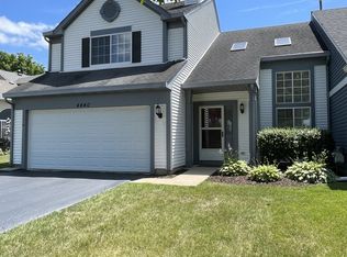 4440 Larkspur Ln, Lake In The Hills, IL 60156