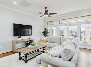 (Undisclosed Address), Houston, TX 77004