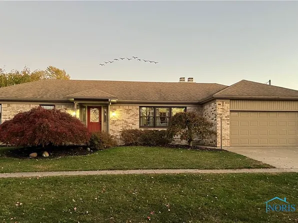 2262 Chalmette Dr, Toledo, OH 43611