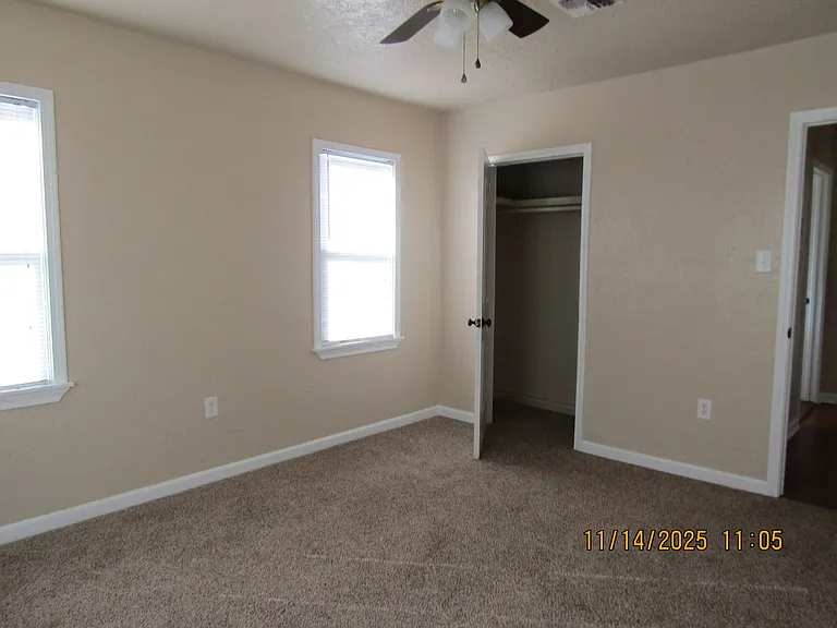 1206 NW Oak Ave — Photo 13