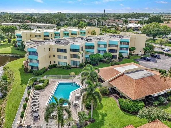 955 Palm View DR #307, NAPLES, FL 34110