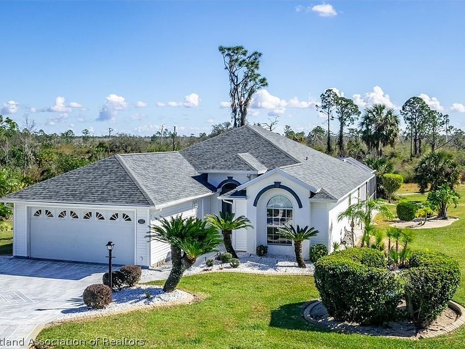 1st image of 3557 E Glen Eagles Dr