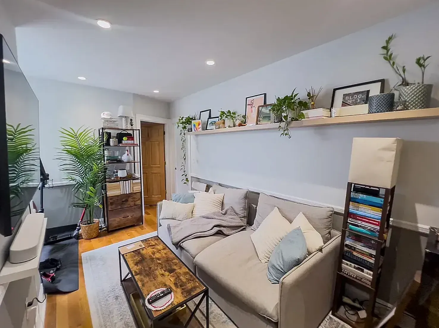 98 Thompson Street — Photo 1