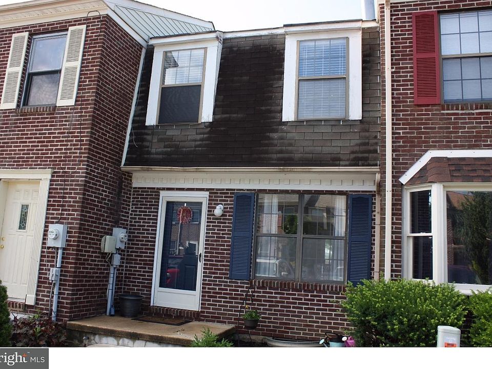 1st image of 323 Barley Dr