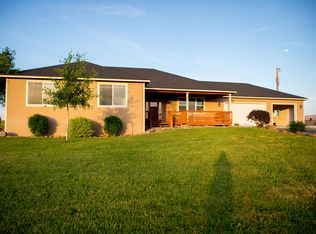 11103 N Albro Rd, Prosser, WA 99350