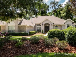 9209 SW 31st Pl, Gainesville, FL 32608