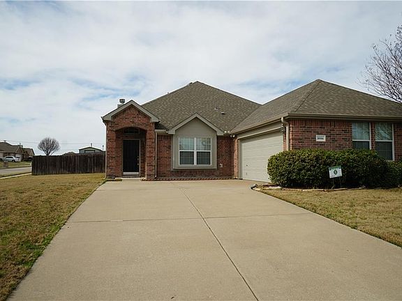 2nd image of 1006 Sipapu Ct