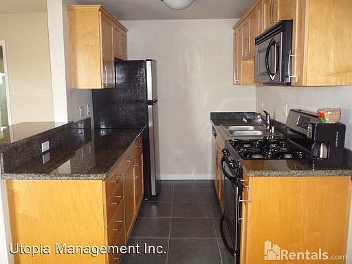 2nd image of 2556 Chicago St Unit 25
