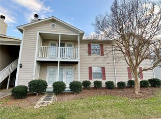 5501 Hornaday Rd #H, Greensboro, NC 27409