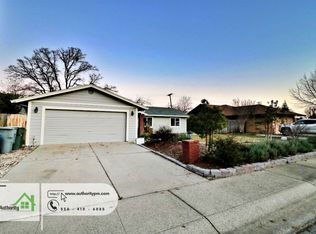 1947 Mary Lake Dr, Redding, CA 96001