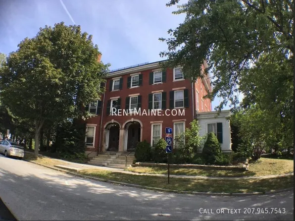 99 Broadway APT 6, Bangor, ME 04401