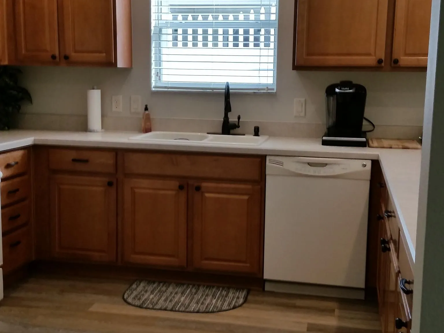 2 bed, 1183 sqft, $2,936 — Photo 4