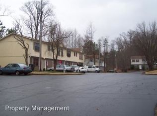 1995 Padgett Dr, Austell, GA 30106