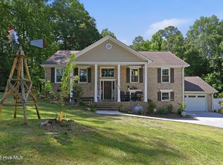 103 Courtland Dr, Jacksonville, NC 28546