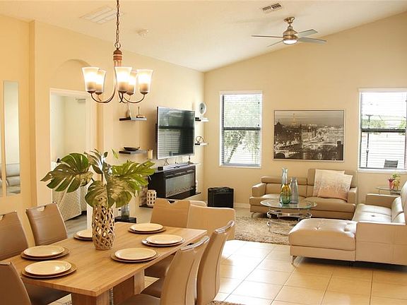 5th image of 1429 Clear Brook Pl