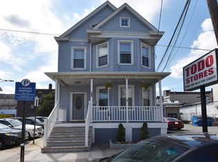 107 Jefferson St, Perth Amboy, NJ 08861