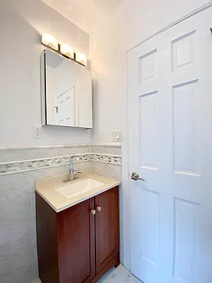 Rented by Bruma Realty LLC | media 11