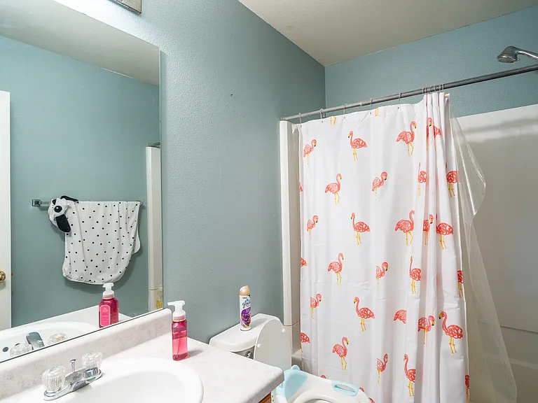 857 Regent Ct — Photo 17