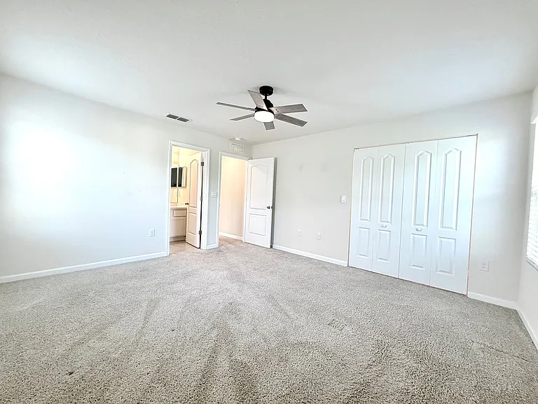 7670 Legacy Trl — Photo 15