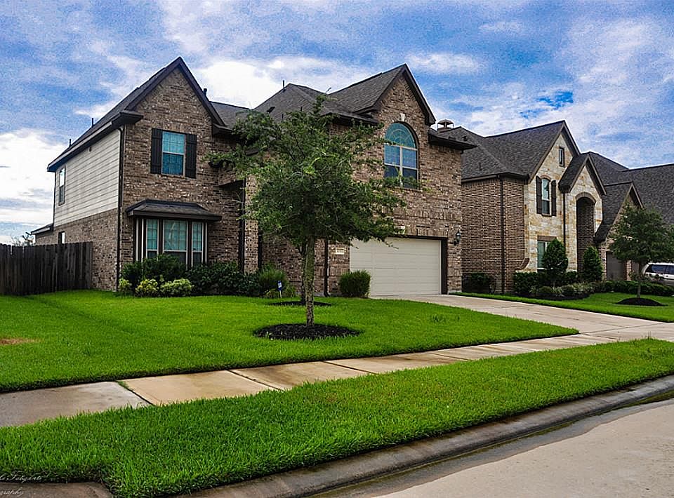 1st image of 4011 Misty Waters Ln