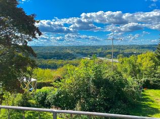 4 Crockett Ave, Troy, NY 12180