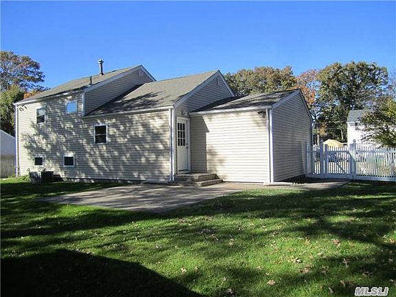 4th image of 22 Halsey St