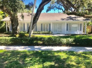 746 Azalea Ln, Vero Beach, FL 32963